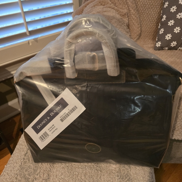 Dooney And Bourke Juliette Handbag, Tote NWT - Picture 1 of 7